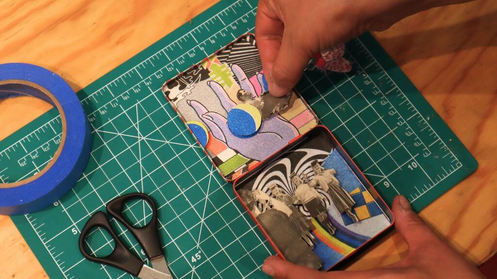 Cuenta Cuentos + Taller de Collage — 18 de Octubre